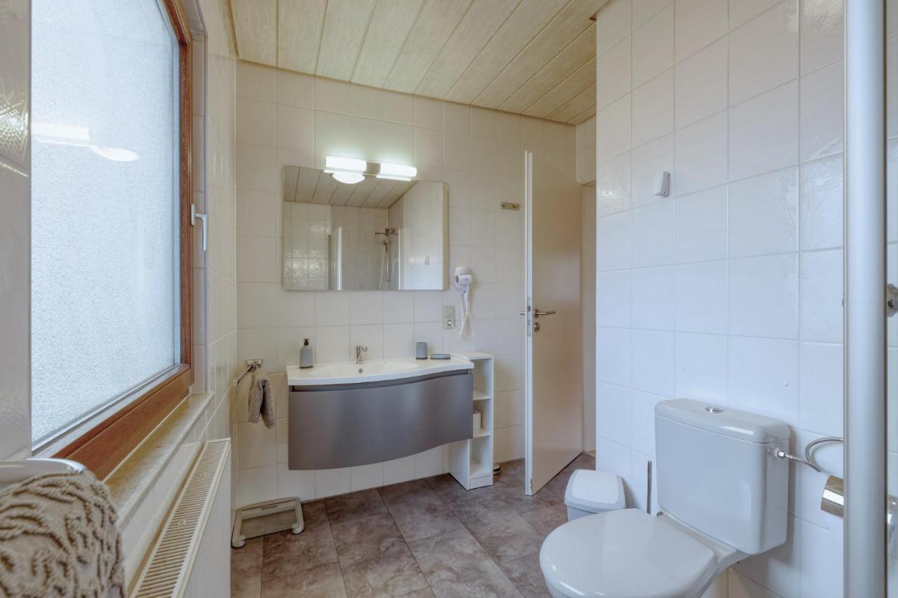 Seepark Kirchheim Ferienhaus Bei Anne Mit Sauna Εξωτερικό φωτογραφία